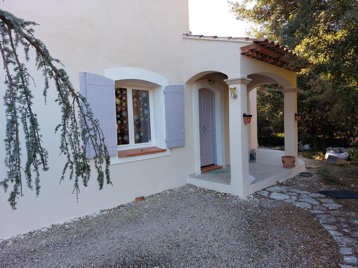 Suite 30 M2 Ideale Pour 2 Personnes Flassans-sur-Issole Екстер'єр фото