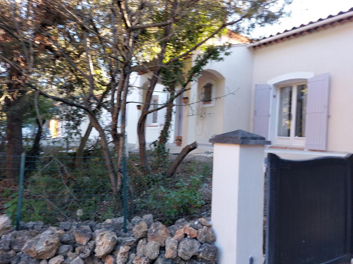 Suite 30 M2 Ideale Pour 2 Personnes Flassans-sur-Issole Екстер'єр фото